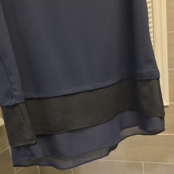 Ann Taylor Sleeveless Chiffon Tiered Top - Picture 8 of 16